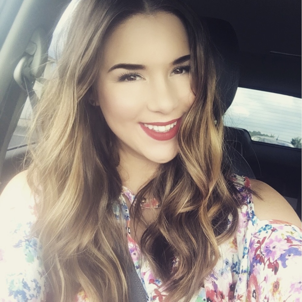 Meet your Posher, Hannah